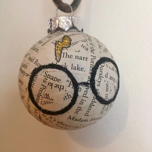 HARRY POTTER ORNAMENT BULB